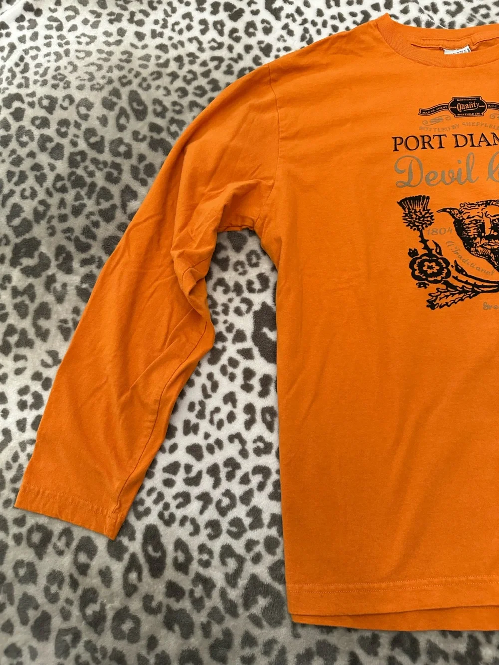 Y2K Old Navy Graphic Long Sleeve T-Shirt in Orange Size Large Men’s